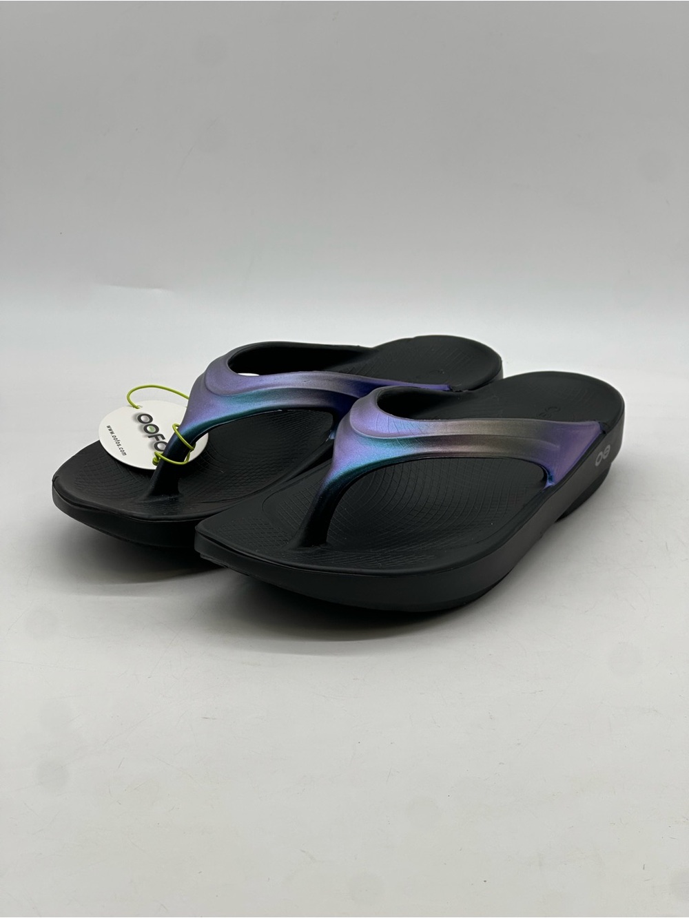 OOFOS OOLALA Luxe Sandals. Size 9 - Picture 4 of 9